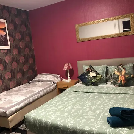 Des Voyageurs Hotel *